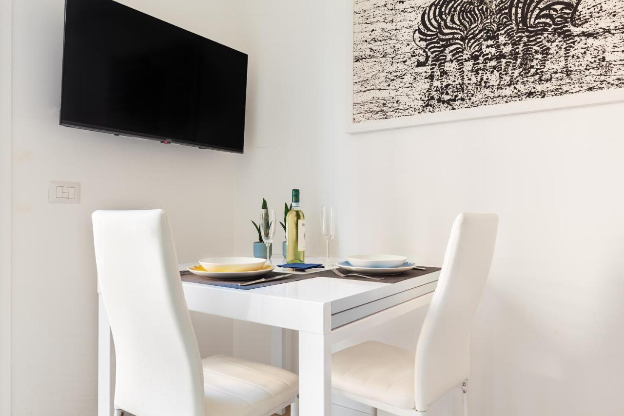 דירות Elegant Flat In Milan, Wi-Fi E Netflix! מראה חיצוני תמונה